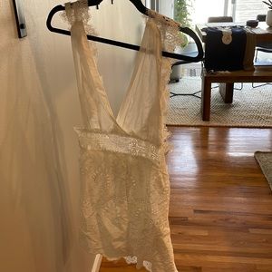 White lace romper! Size small